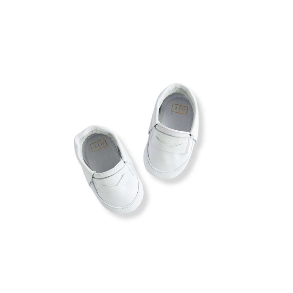 ili + charlie Penny Leather Moccasin White