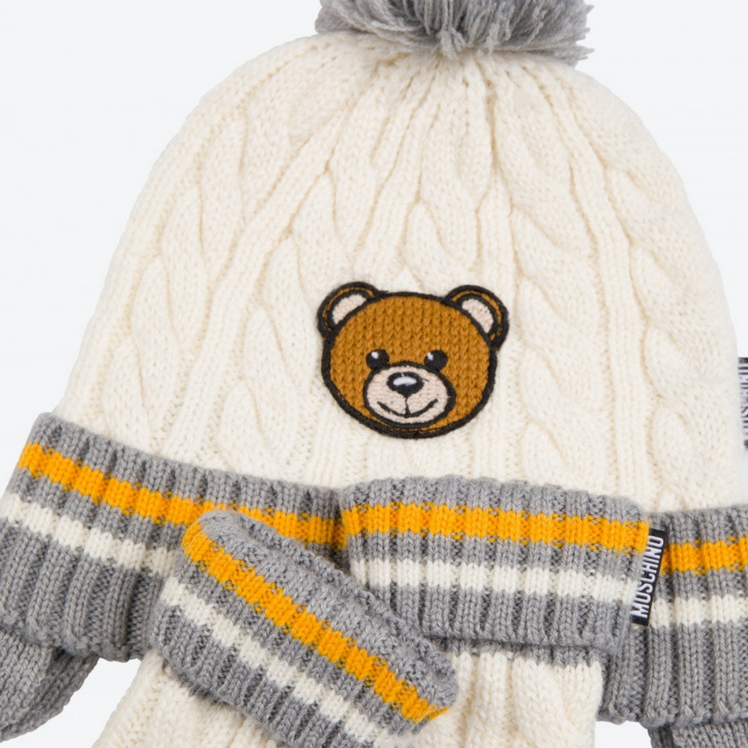 Moschino hat top and scarf